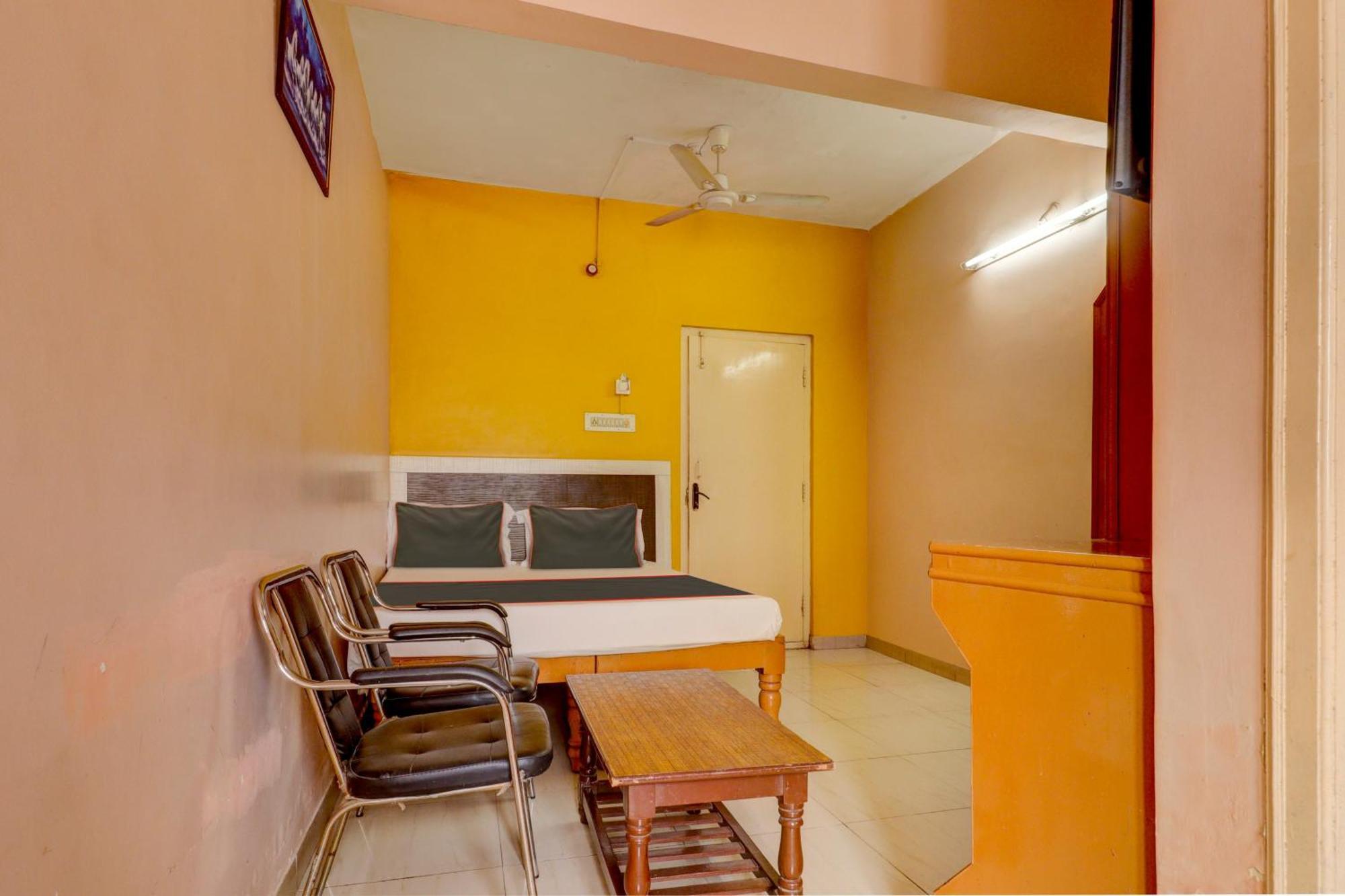 Collection O Royal Comfort Bengaluru Kültér fotó