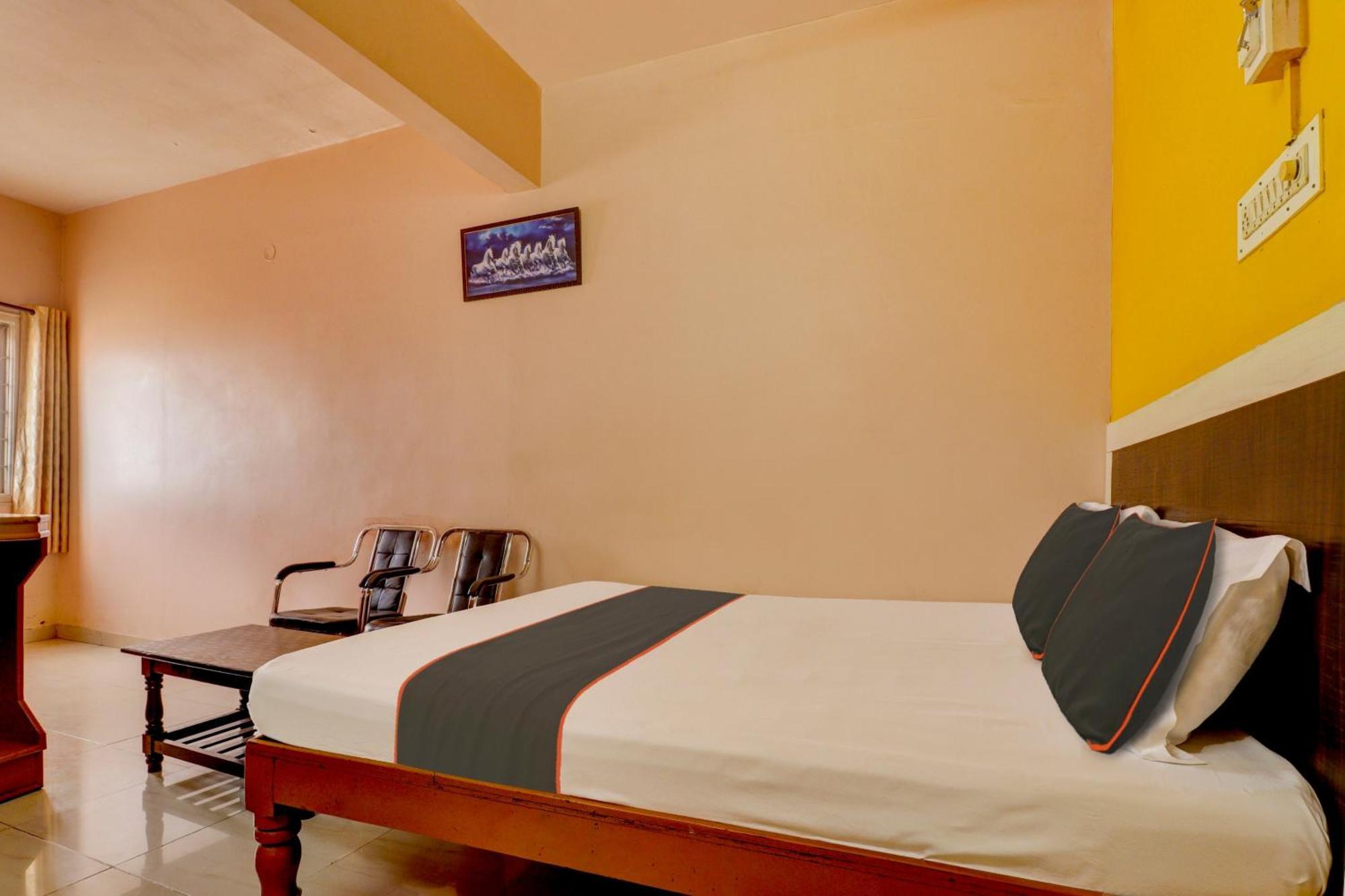 Collection O Royal Comfort Bengaluru Kültér fotó