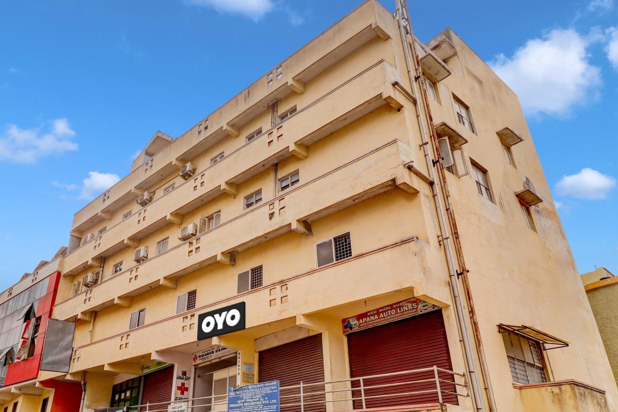 Collection O Royal Comfort Bengaluru Kültér fotó